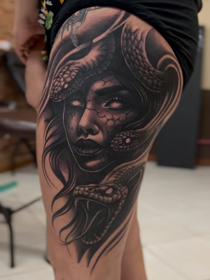 Post 7 by 𝔊𝔞𝔟𝔯𝔦𝔢𝔩 𝔄𝔫𝔡𝔯𝔞𝔡𝔢  |  𝔗𝔞𝔱𝔲𝔞𝔡𝔬𝔯 on Instagram (carousel)