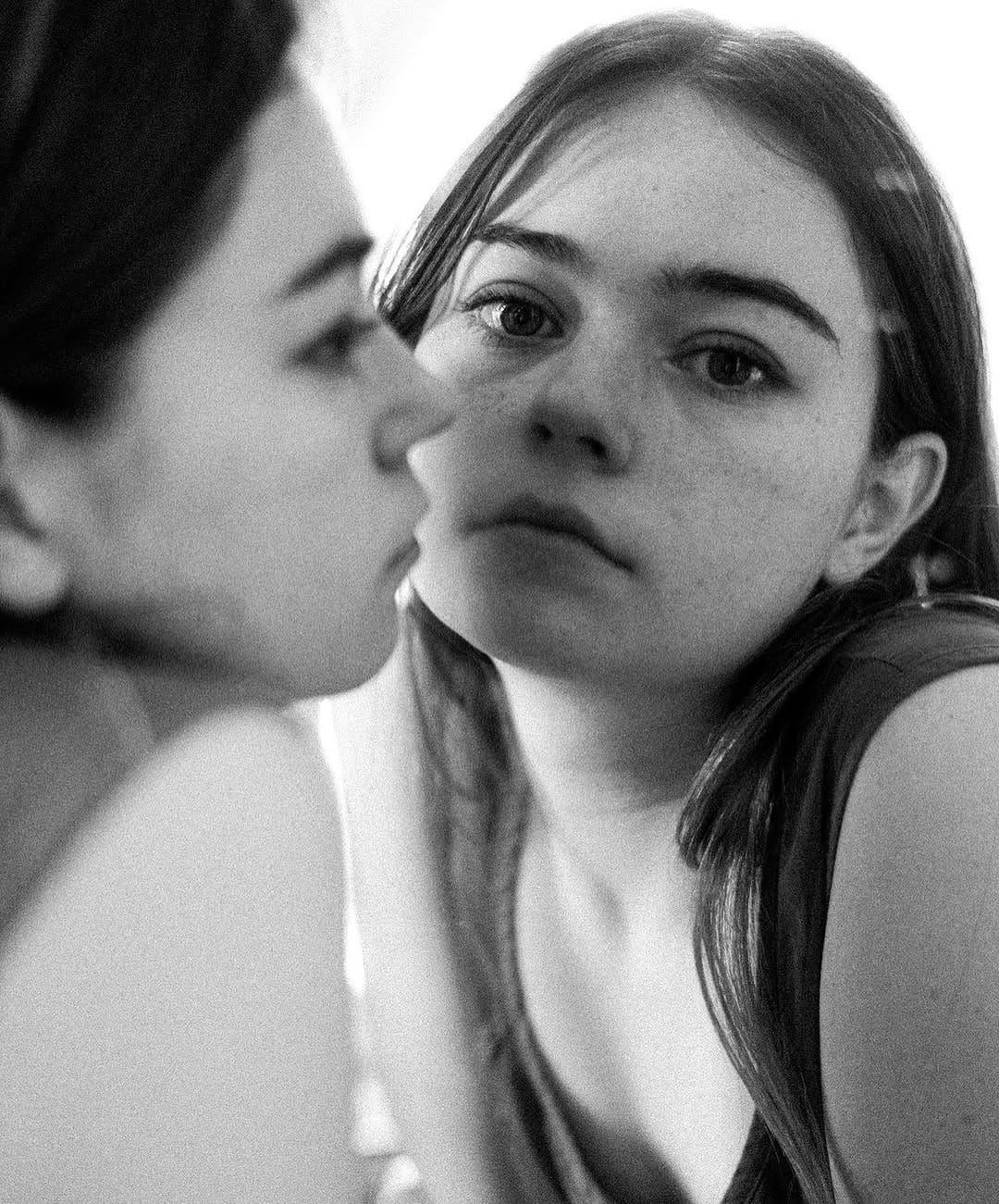 Post 9 by Ella Lee on Instagram (image)