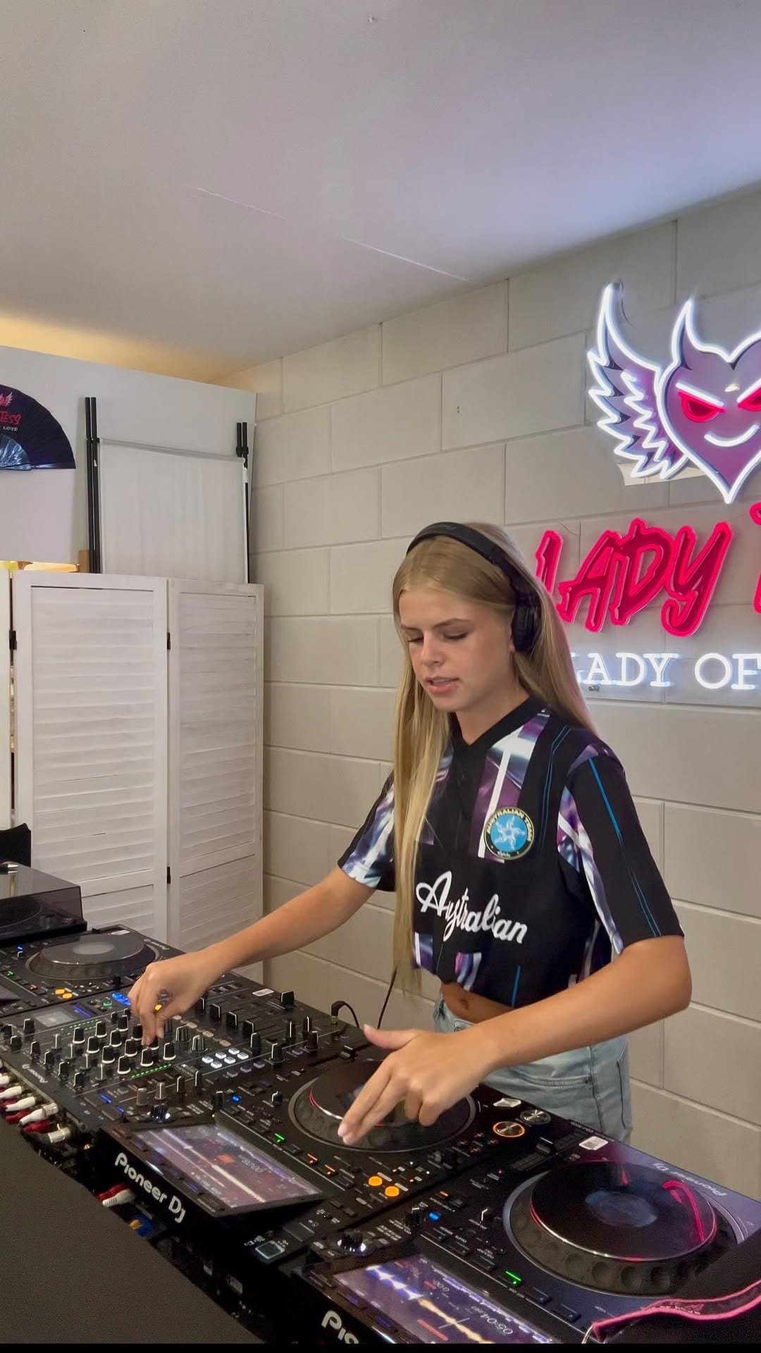 Post 2 by DJ Lady Tess on Instagram (video)