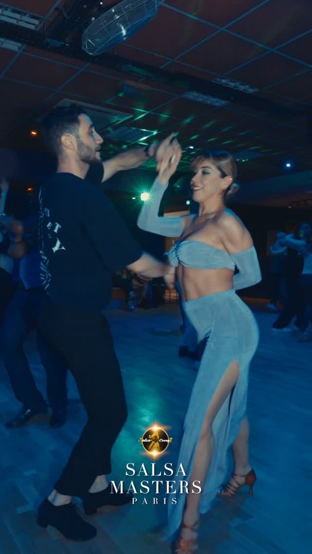 Post 2 by 𝓓𝓪𝓷𝔂𝓪 𝓜𝓸𝓻𝓪𝓵𝓮𝓼 ♥︎ on Instagram (video)