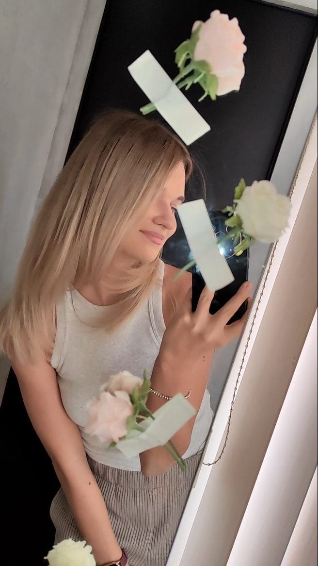 Post 10 by Яна Петропольская on Instagram (video)