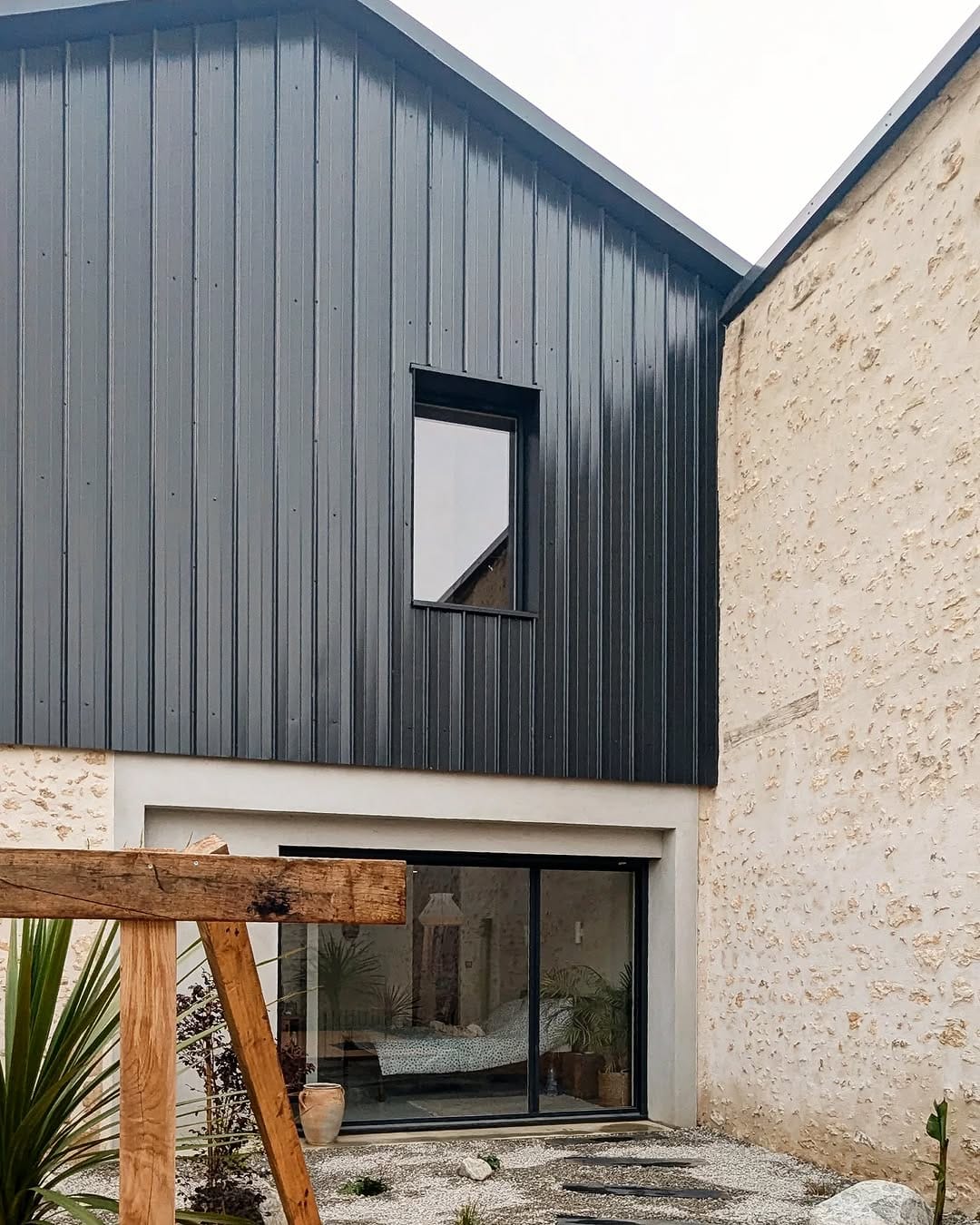 Post 7 by La Grange d'Elise 🌿 ~ Renovation on Instagram (carousel)