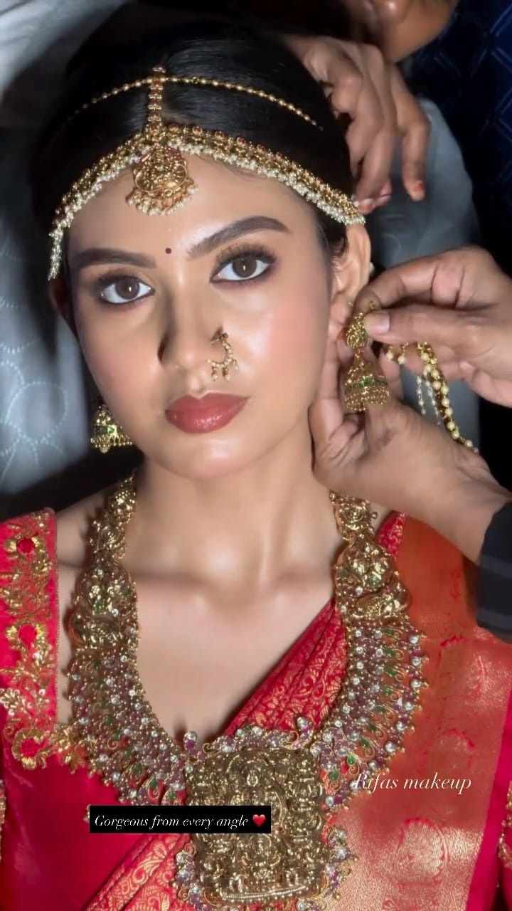 Post 9 by Sabar Nisha chennai makeup artist on Instagram (video)