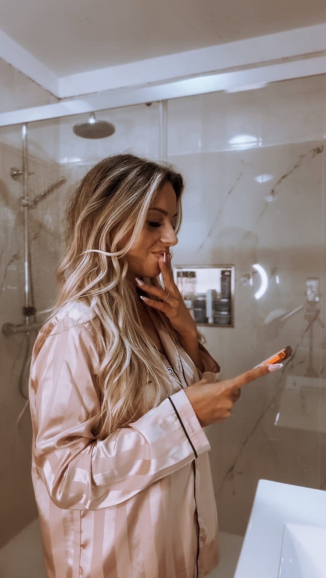 Post 5 by ᴀɴᴀ ᴍᴀɪᴀ on Instagram (video)
