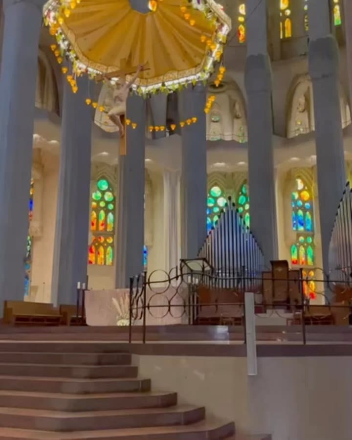 Post 5 by Arturo Garcia on Instagram (video)