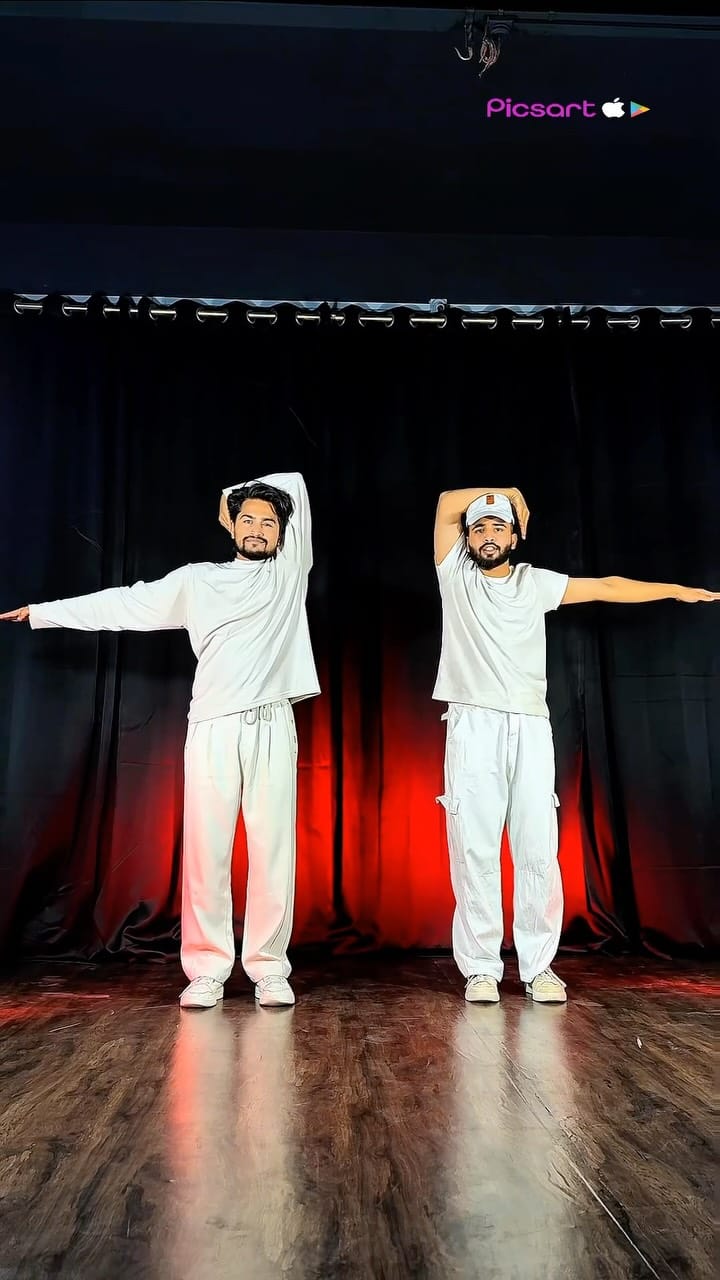 Post 4 by 𝕾𝖍𝖚𝖇𝖍𝖆𝖒 𝖘𝖍𝖆𝖗𝖒𝖆💥🔥 on Instagram (video)