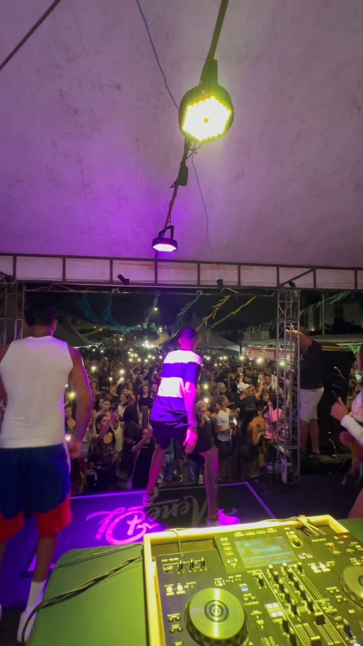 Post 2 by Nenê Dj Esse Cara é Foda 🙅🏻 on Instagram (video)