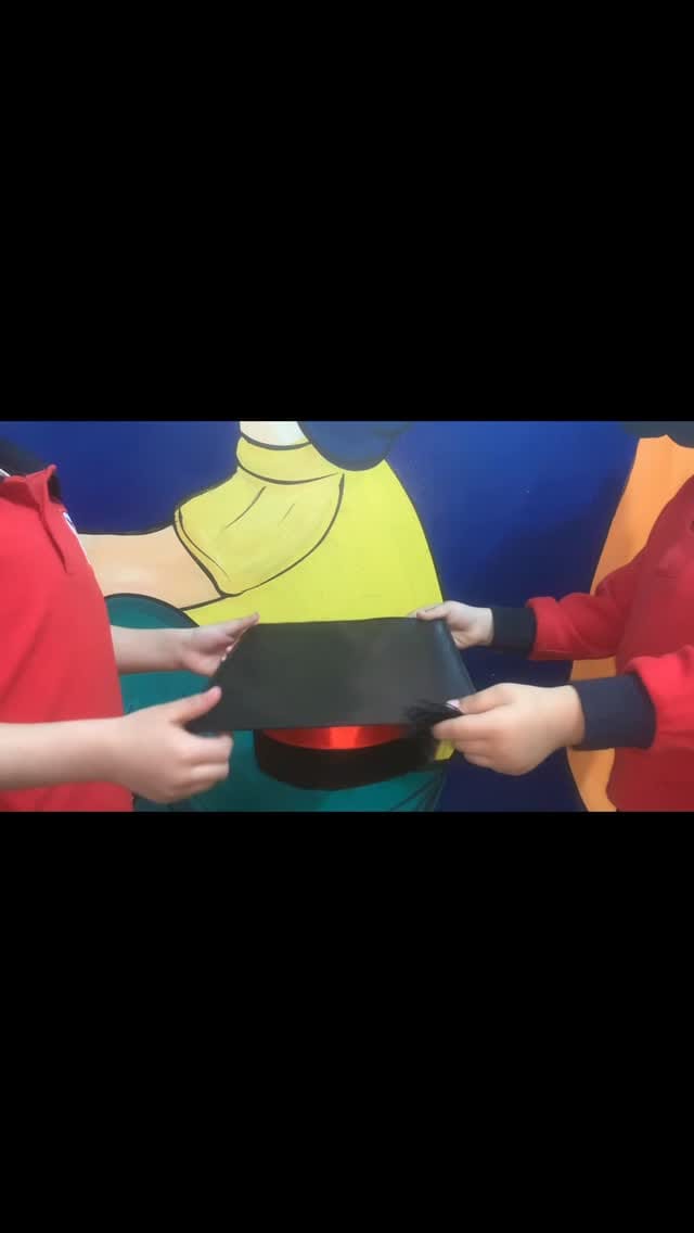 Post 3 by Smart_minds on Instagram (video)