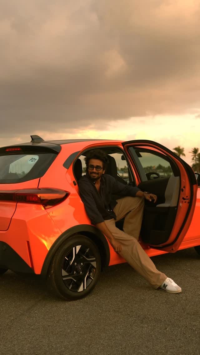 Post 6 by Varun Babu on Instagram (video)
