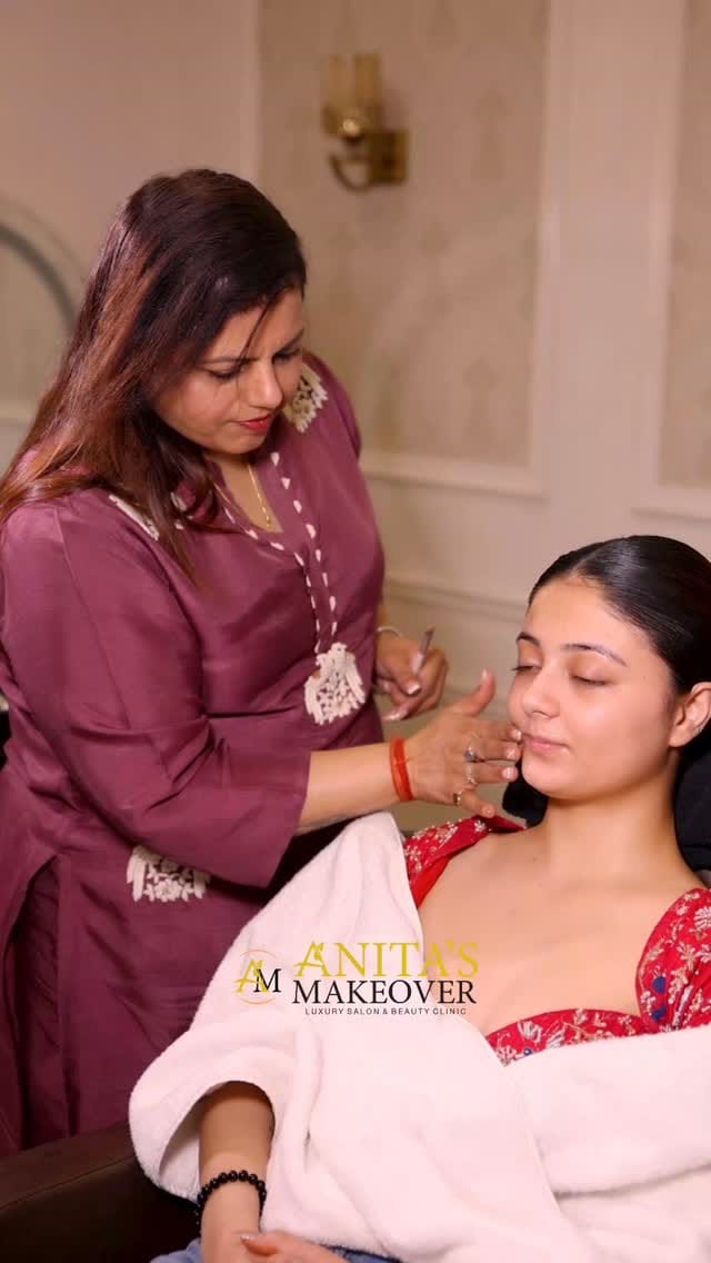 Post 8 by Anita's Makeover | Unisex Salon | Beauty Clinic |Academy| on Instagram (video)