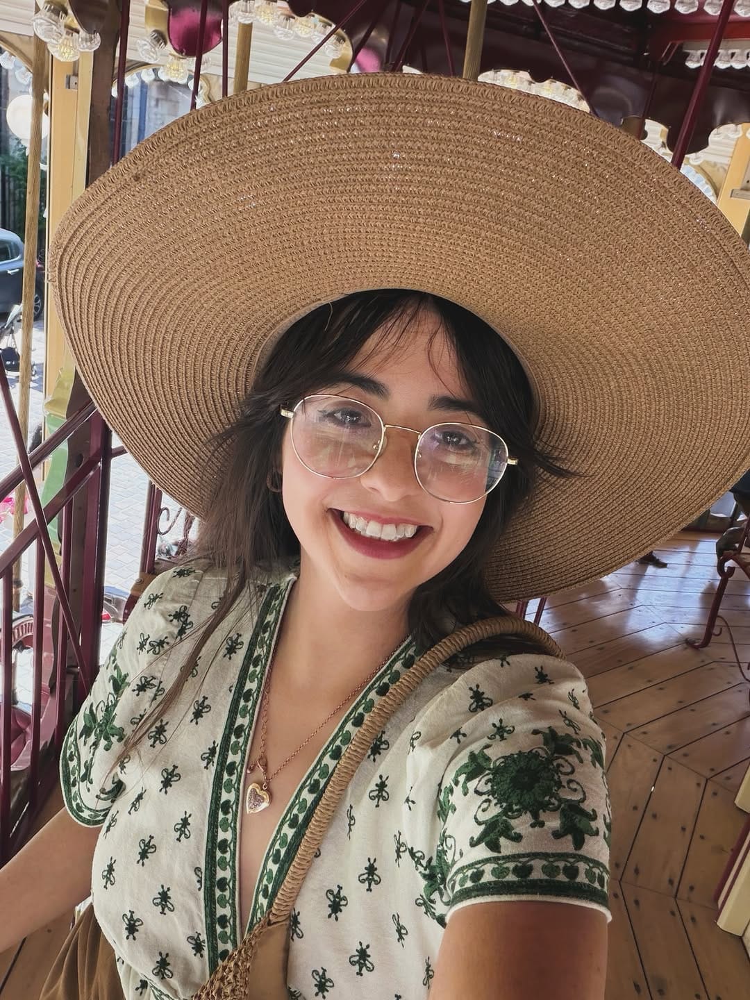 Post 4 by Lorena Carolina Plaz Ortiz on Instagram (carousel)
