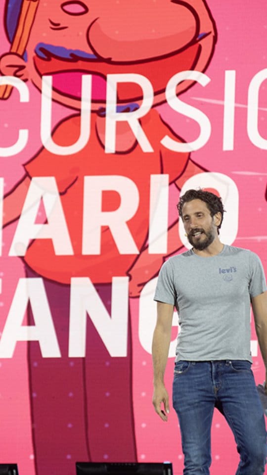 Post 9 by Mario Natangelo on Instagram (video)