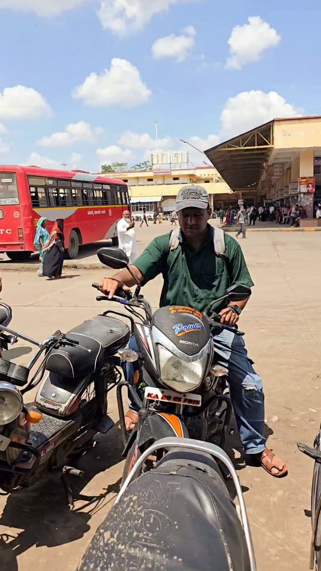 Post 3 by Mohammed UmarFarooq choudhary on Instagram (video)
