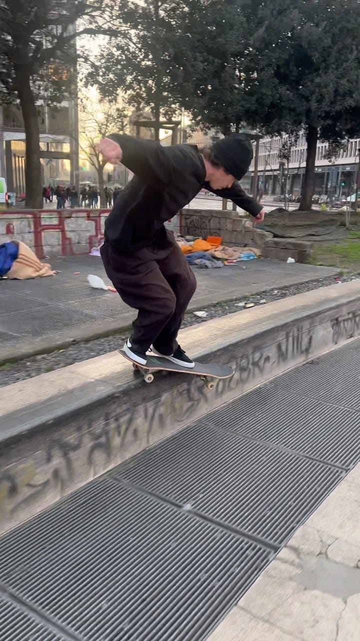 Post 9 by Jacopo Carozzi on Instagram (video)