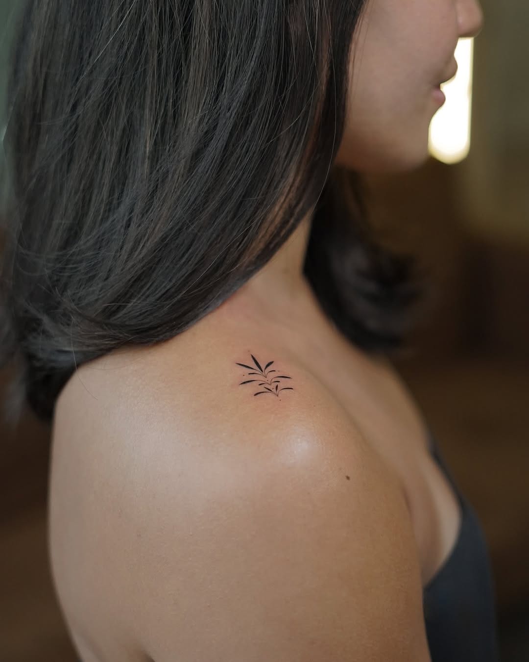 Post 9 by Carolina | Fine line tattoo specialist on Instagram (carousel)