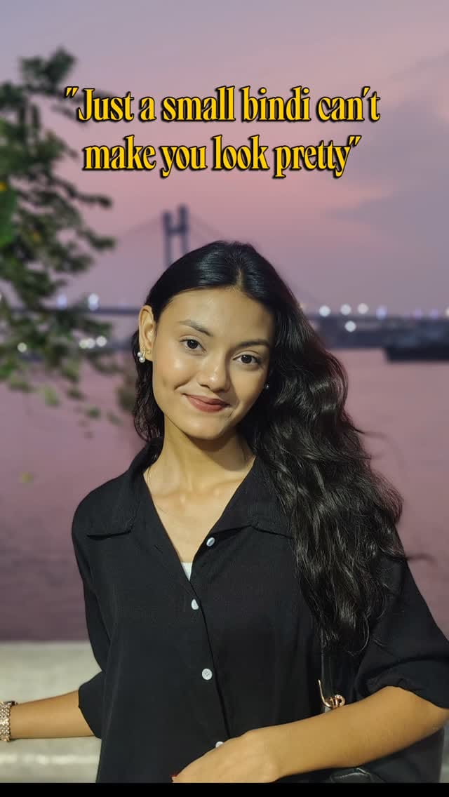Post 1 by ঈশা🖤🌸 on Instagram (video)