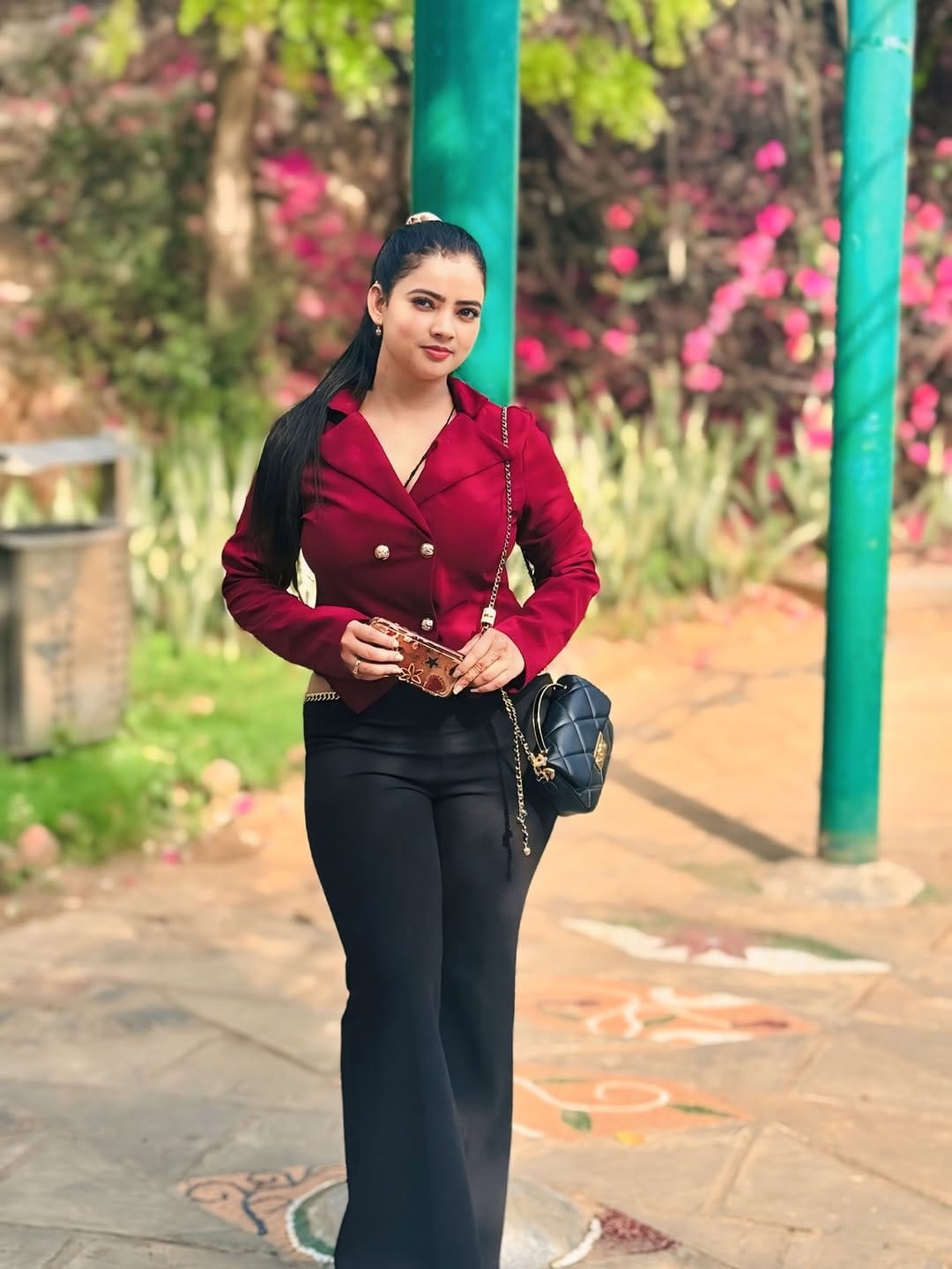 Post 4 by Fiza Khan on Instagram (carousel)