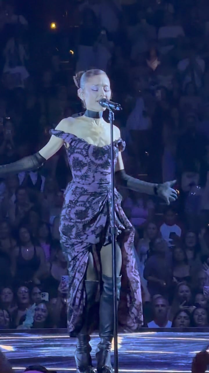 Post 4 by Ariana Grande Updates on Instagram (video)
