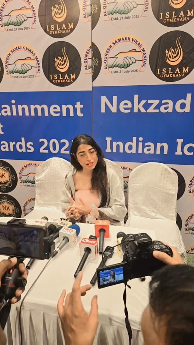 Post 3 by apurva mittal Legend on Instagram (video)