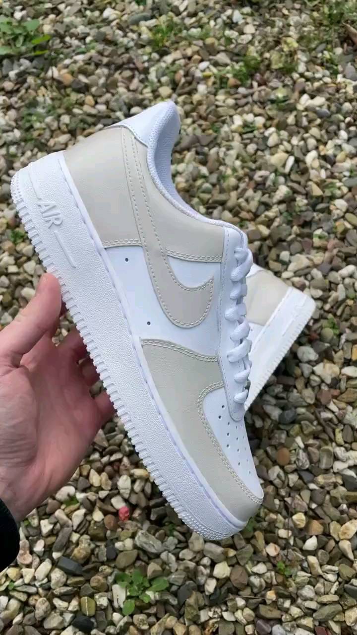Post 2 by CustomSneaker on Instagram (video)
