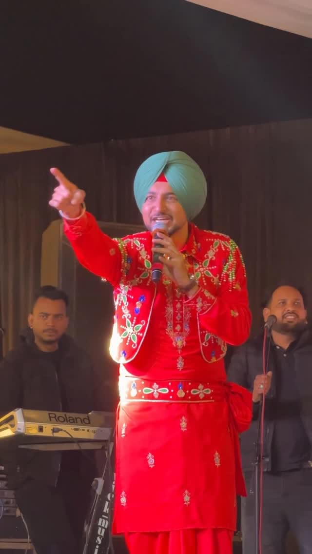Post 9 by Ekam Chanoli on Instagram (video)