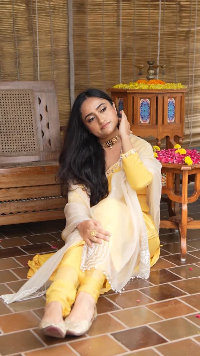 Post 4 by Krishna Parth virda on Instagram (video)