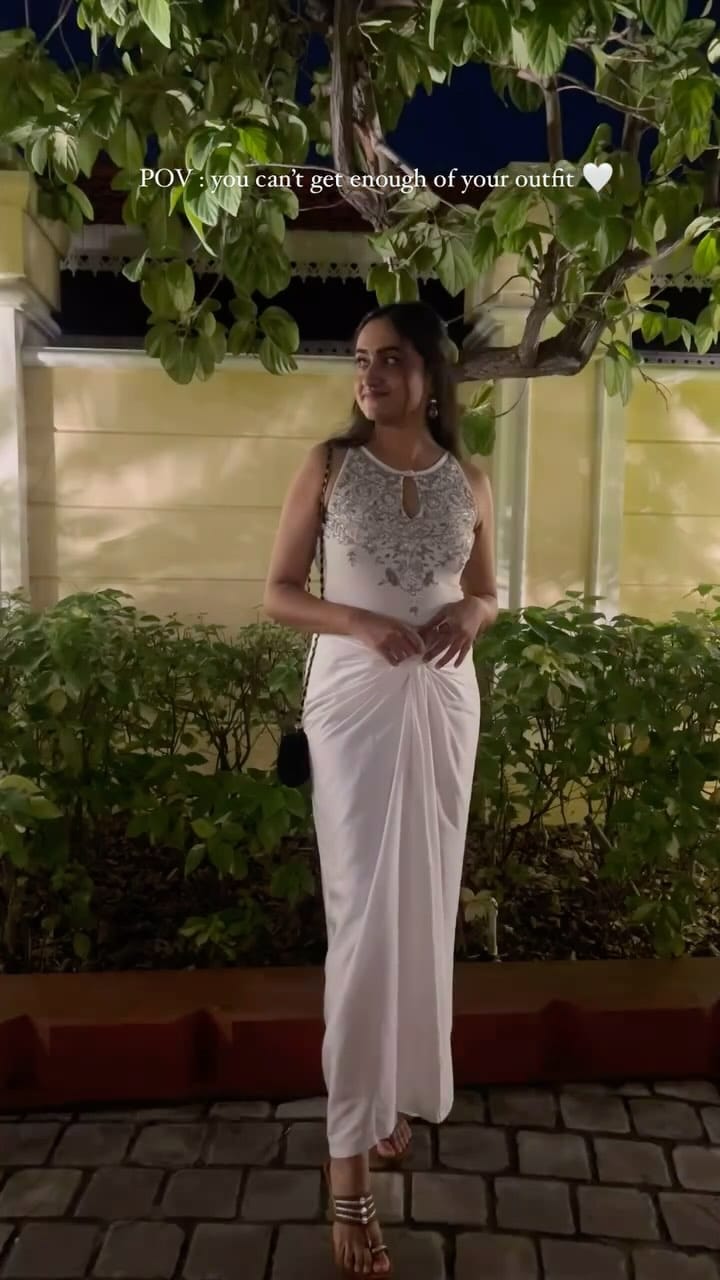 Post 10 by Krishna Parth virda on Instagram (video)