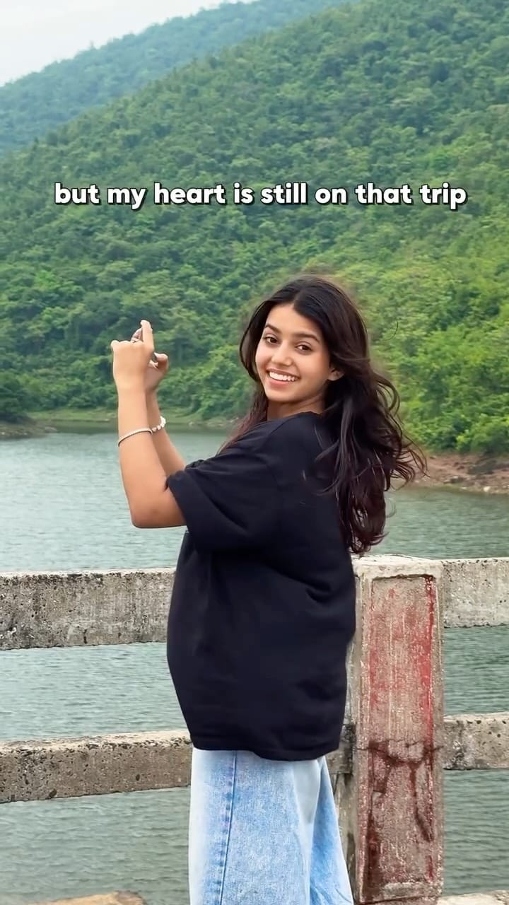 Post 8 by Anushka 🧿 on Instagram (video)