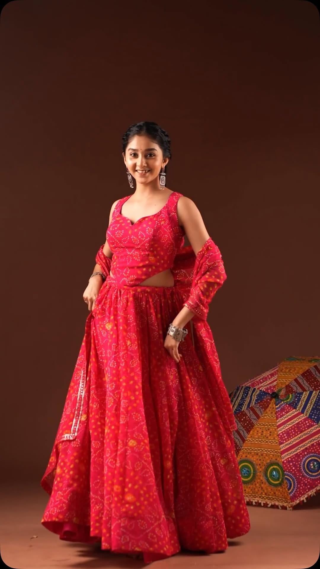 Post 3 by Vulcal | Custom Lehenga on Instagram (video)