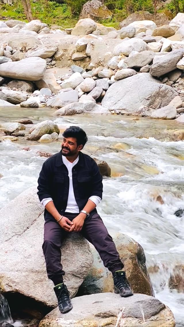 Post 3 by Manoj Shekhawat on Instagram (video)