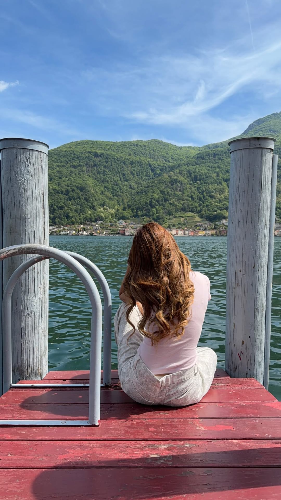 Post 8 by Vanessa Valcarcel on Instagram (video)