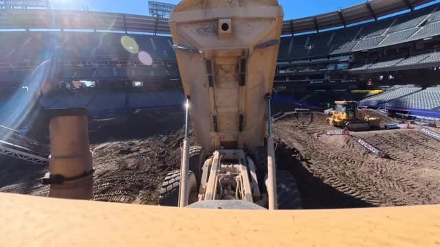 Post 8 by Alex Gillespie on Instagram (video)