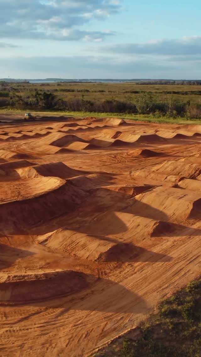 Post 9 by Alex Gillespie on Instagram (video)