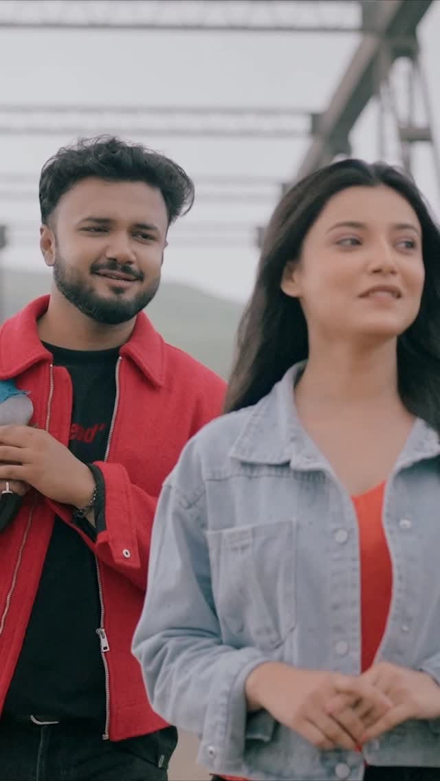 Post 4 by RAKESH REEYAN DOHUTIA on Instagram (video)