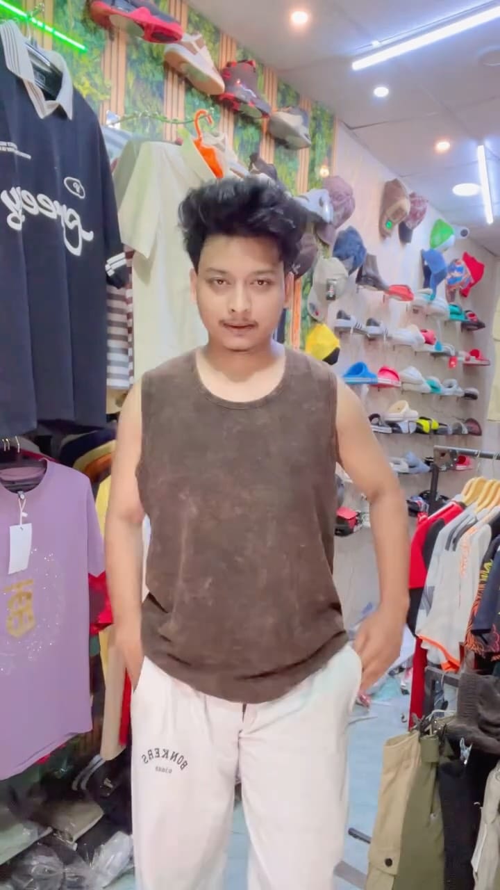 Post 5 by 乂🆂🆄🅼🅰🅽 (◕‿-)✌☺️ on Instagram (video)