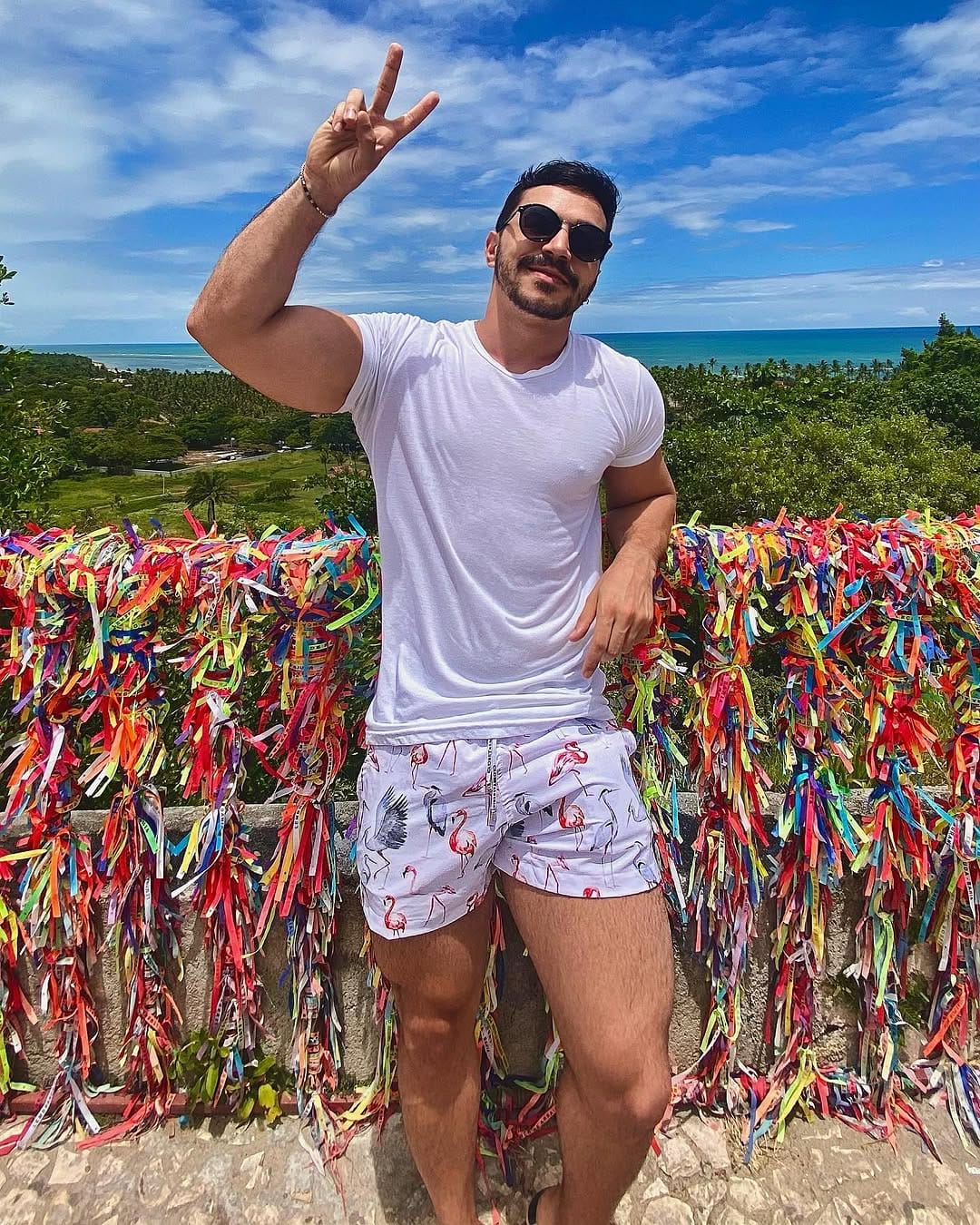 Post 10 by B R E N O   A M A R A L on Instagram (image)