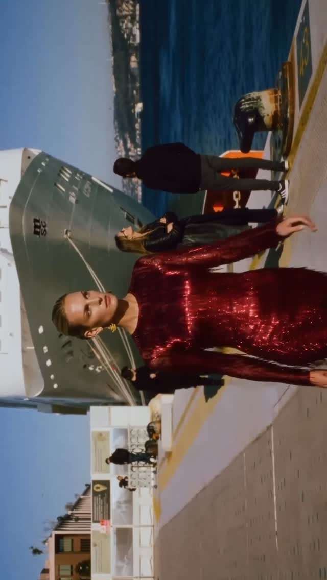 Post 3 by Hasan Erdem Calik on Instagram (video)