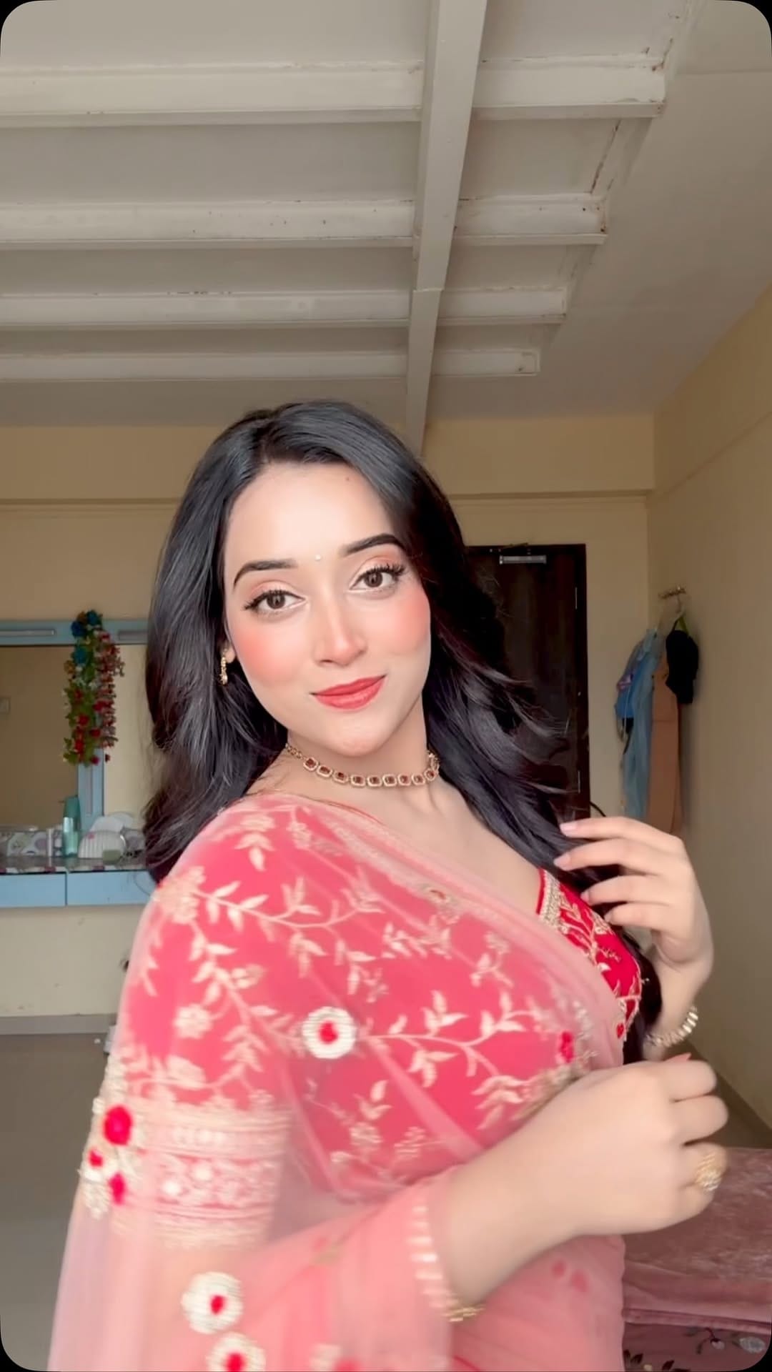 Post 1 by Anjali Sharma on Instagram (video)