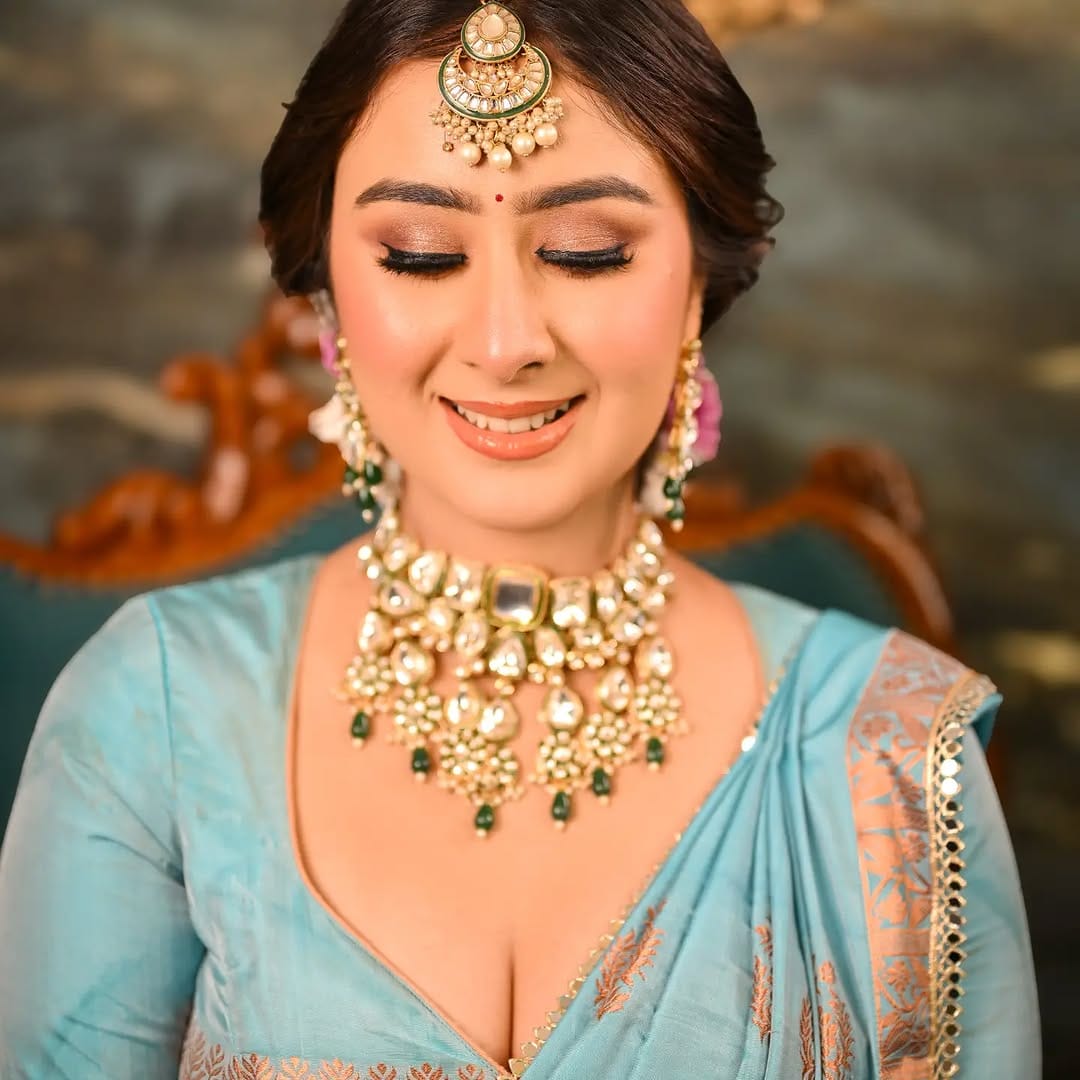Post 7 by Dipanjali Lahkar🧿 on Instagram (carousel)