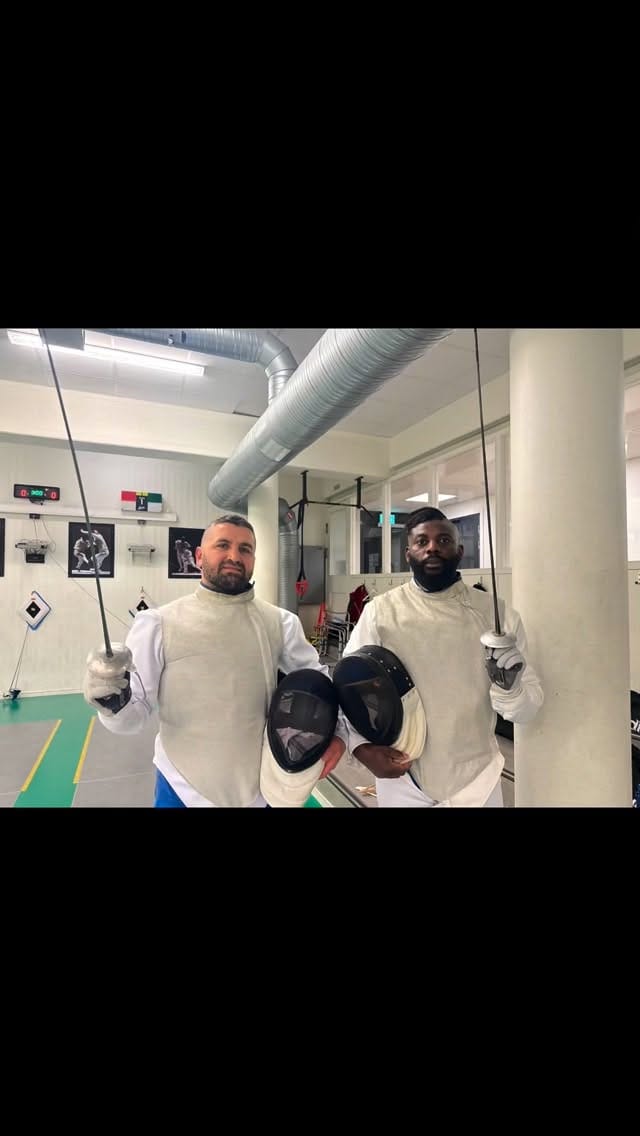 Post 1 by DADA BOZELA on Instagram (video)
