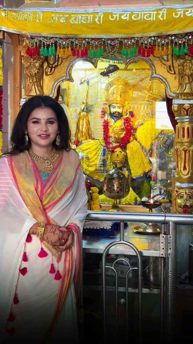 Post 6 by Nayna Thakor on Instagram (video)