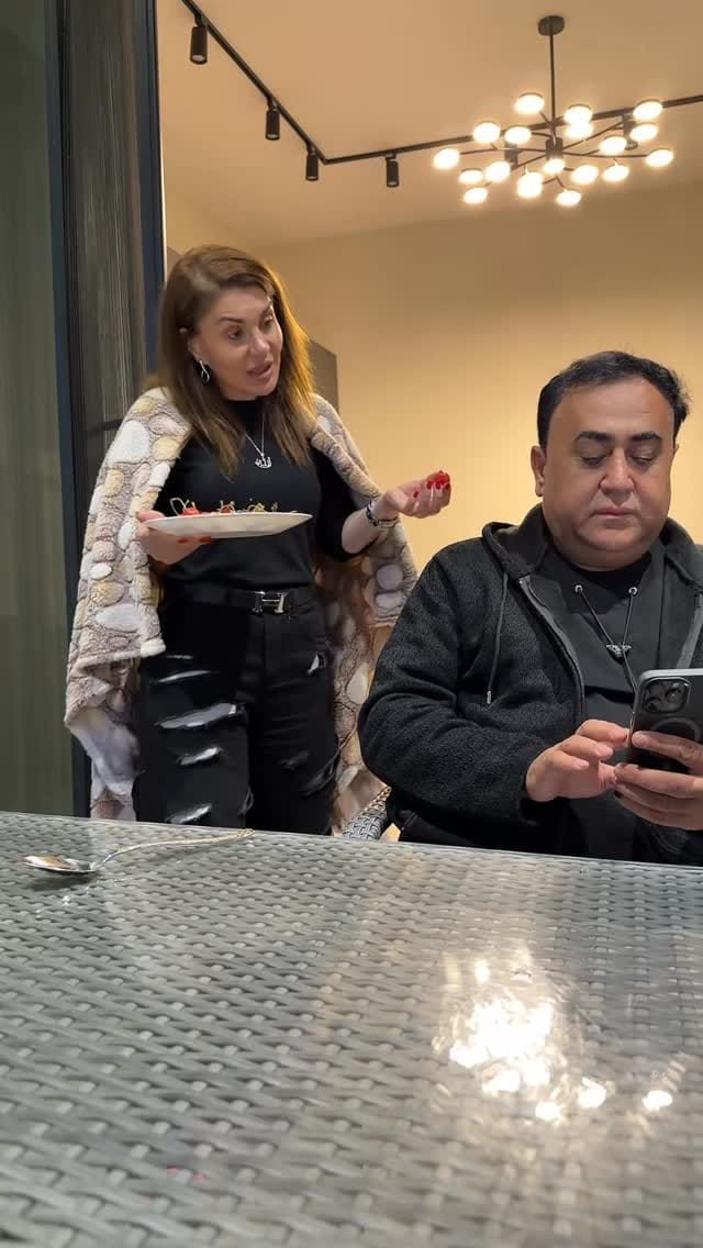 Post 8 by Elgiz Əkbər on Instagram (video)