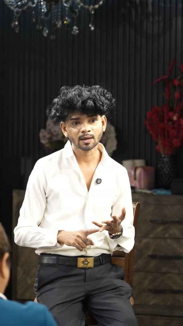 Post 4 by Cyruss Mathew on Instagram (video)