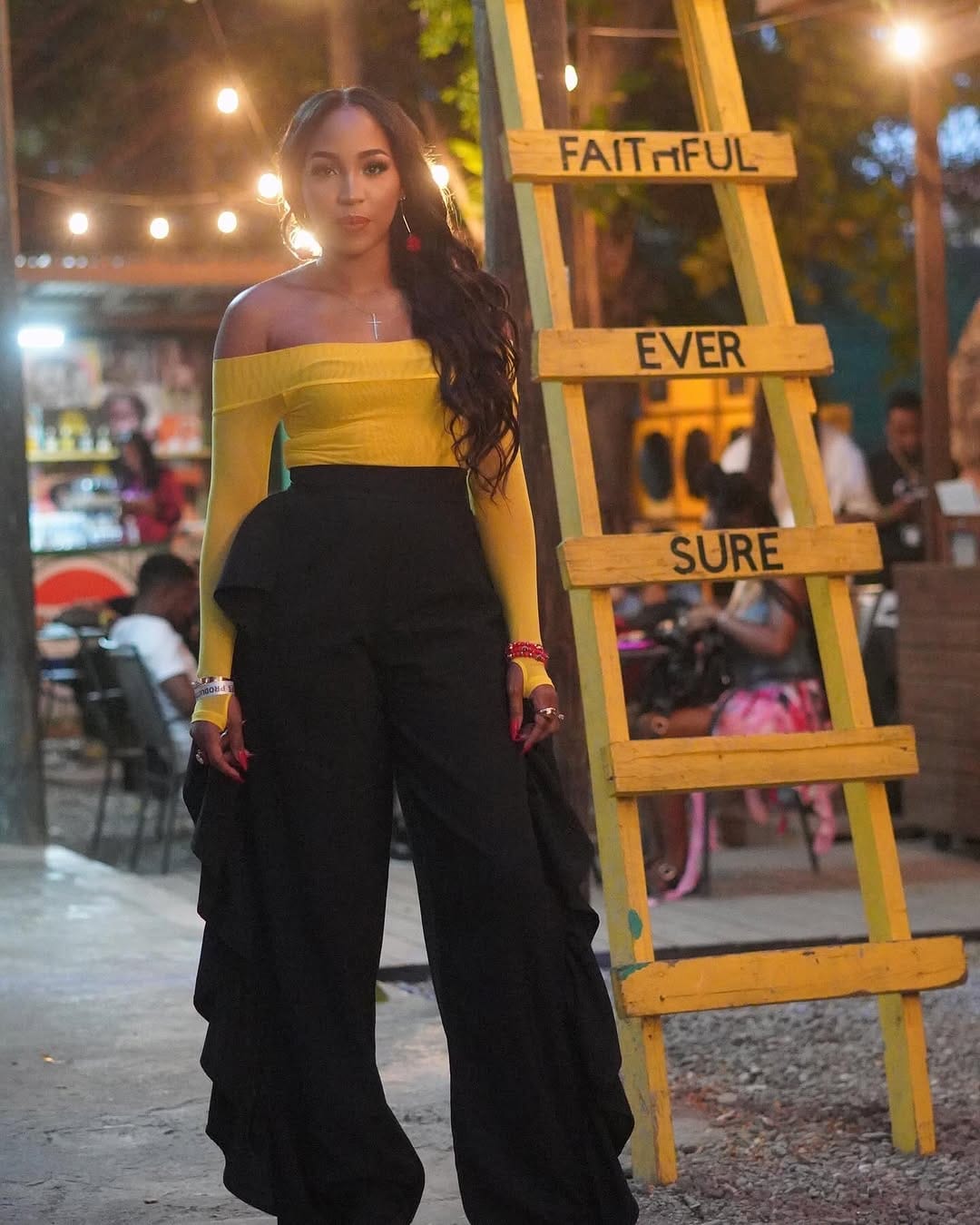 Post 10 by Jade💎 🇯🇲 on Instagram (carousel)