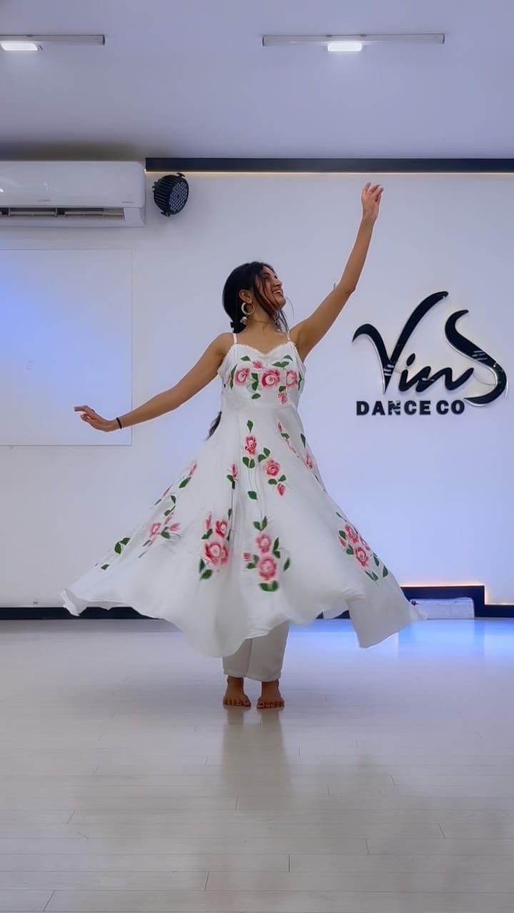 Post 9 by Ritu H. on Instagram (video)