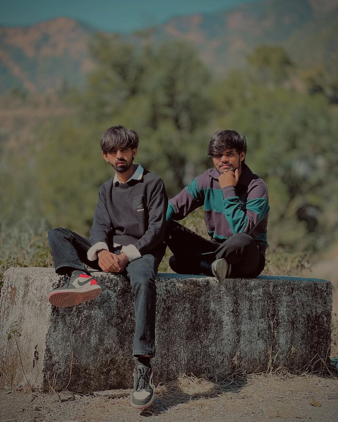 Post 4 by SHAKIR SAIFI on Instagram (carousel)