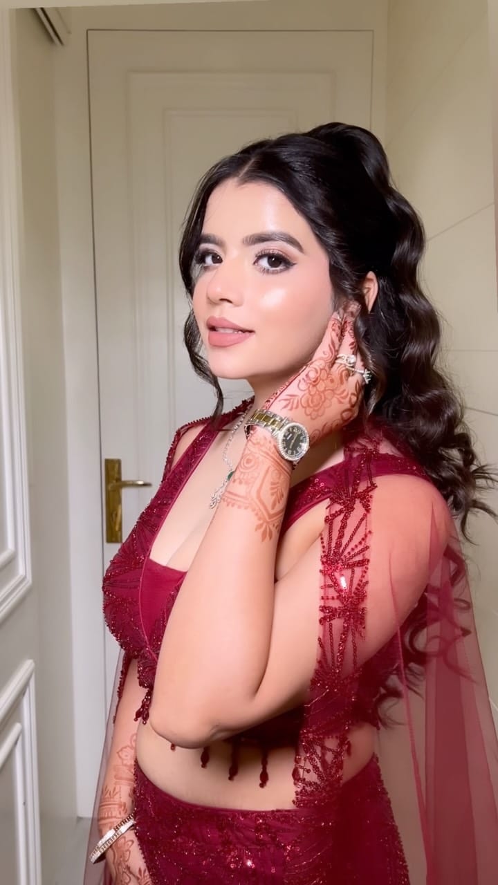 Post 4 by Sandhya Verma | CELEBRITY MAKEUP ARTIST on Instagram (video)
