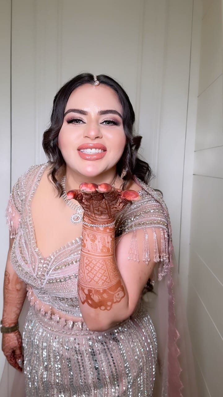 Post 6 by Sandhya Verma | CELEBRITY MAKEUP ARTIST on Instagram (video)
