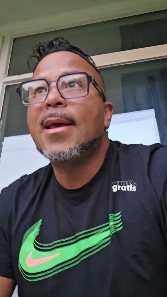 Post 8 by Nelson John🇻🇪 Salsa Teacher, Singer Musicians on Instagram (video)