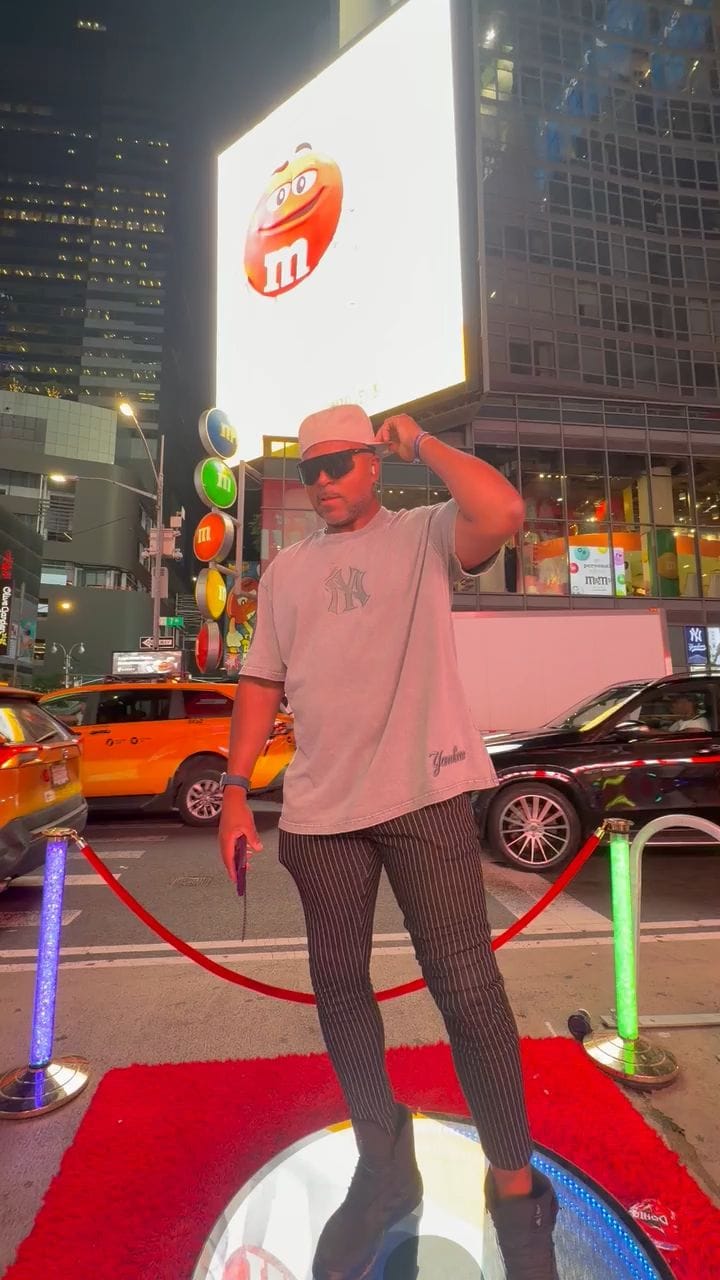 Post 4 by Nelson John🇻🇪 Salsa Teacher, Singer Musicians on Instagram (video)